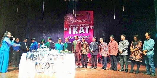 DIES NATALIS KE-31 STT IKAT