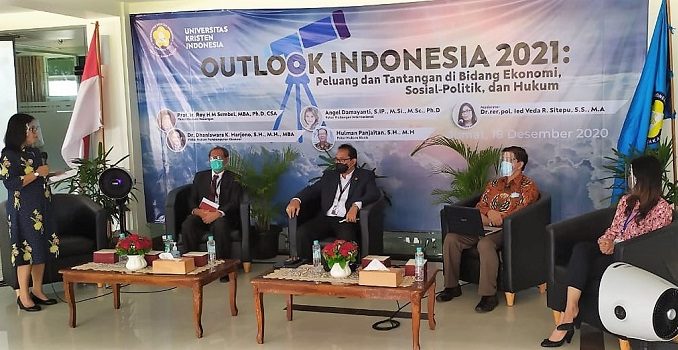 UKI Gelar Diskusi Outlook Indonesia 2021, Peluangan dan Tantangan Ditengah Pandemi Covid UKI Gelar Diskusi Outlook Indonesia 2021, Peluangan dan Tantangan Ditengah Pandemi Covid