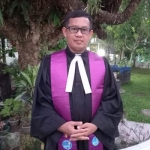 Pdt Jhon PE Simorangkir DTh