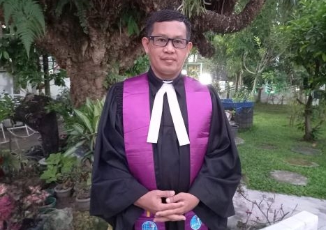 Pdt Jhon PE Simorangkir DTh