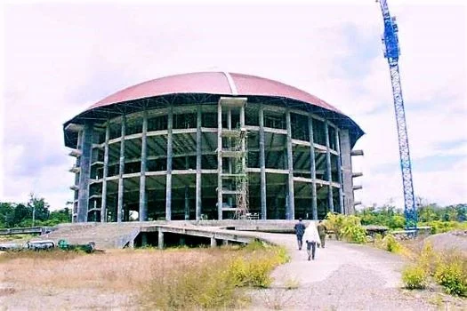 Gereja Kingmi di Mile 32 yang sedang dibangun