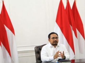 Menteri Agama Yaqut Cholil Qoumas menyampaikan sambutan dalam Sidang Sinode Am ke-25 Gereja Toraja, Senin (18/10/2021)