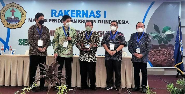 majelis pendidikan kristen