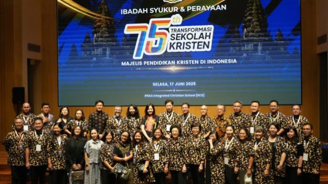 HUT Ke-75 MPK Indonesia majelis pendidikan kristen (mpk) indonesia.