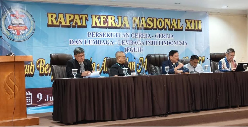 Persekutuan Gereja-gereja dan Lembaga-lembaga Injili Indonesia (PGLII)