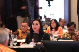 Direktur Jenderal Bimas Kristen Jeane Marie Tulung